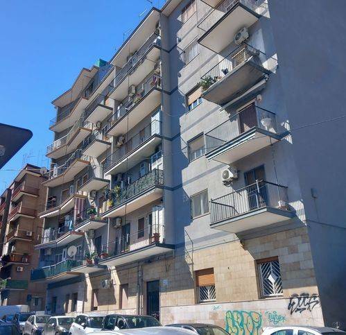 appartamento in vendita a Taranto in zona Tre Carrare-Battisti