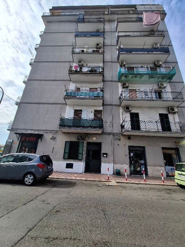 appartamento in vendita a Taranto in zona Tamburi-Croce