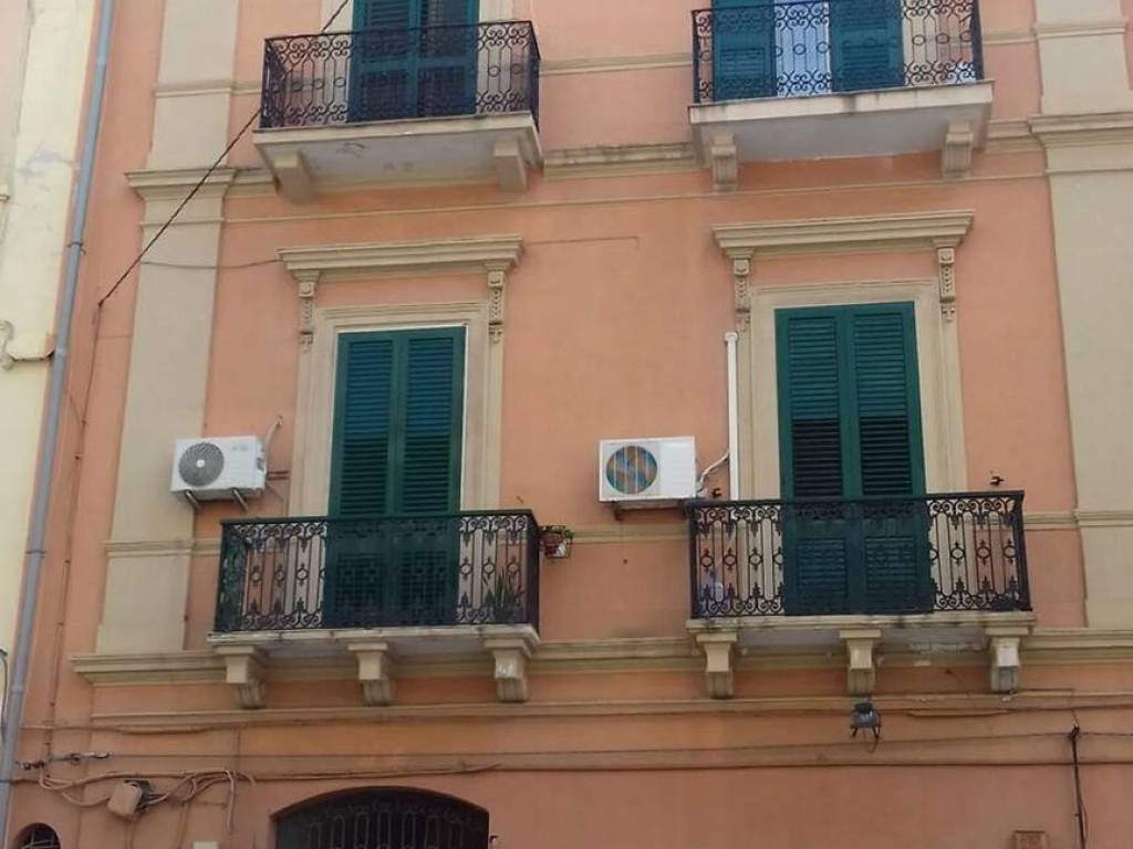 appartamento in vendita a Taranto in zona Borgo