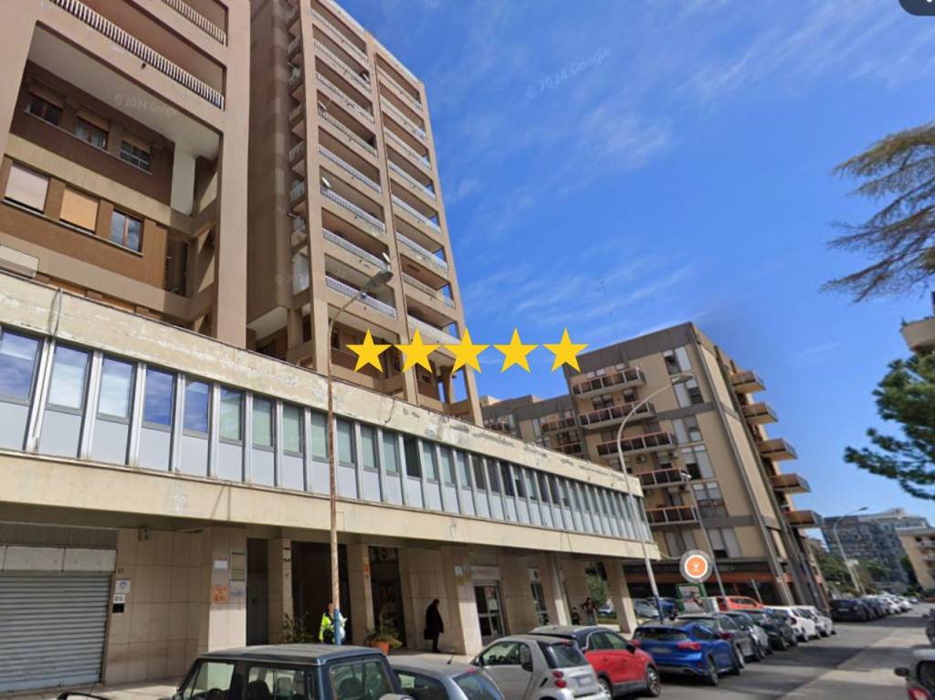 casa indipendente in vendita a Taranto in zona Tre Carrare-Battisti