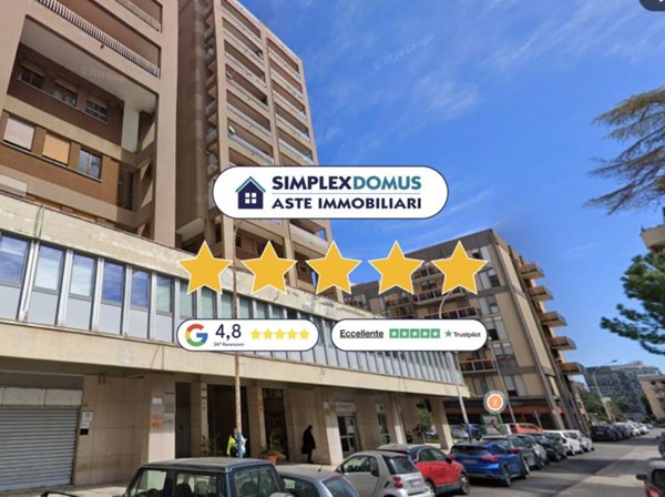 casa indipendente in vendita a Taranto in zona Tre Carrare-Battisti