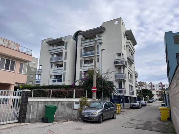 appartamento in vendita a Taranto in zona Solito-Corvisea