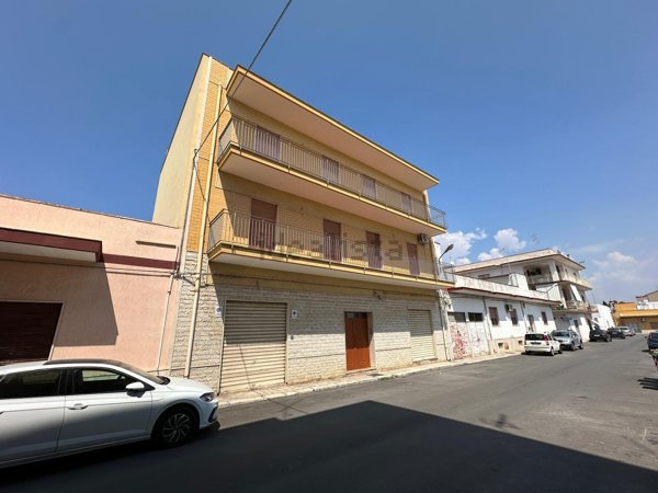 casa indipendente in vendita a Taranto