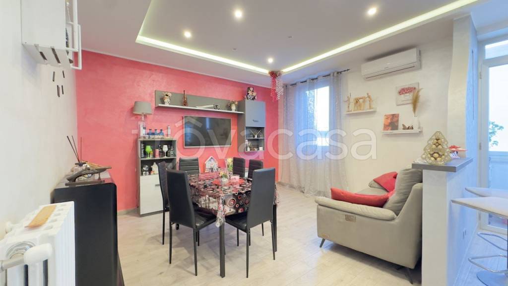 appartamento in vendita a Taranto in zona Tre Carrare-Battisti