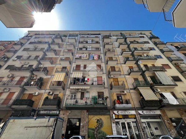 appartamento in vendita a Taranto in zona Tre Carrare-Battisti