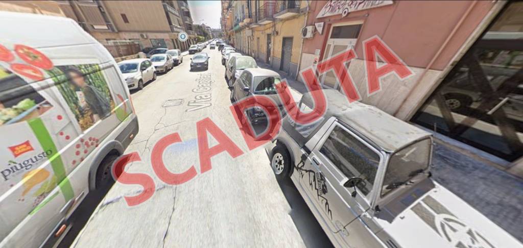 negozio in vendita a Taranto in zona Tre Carrare-Battisti