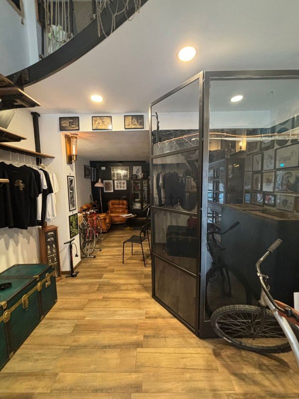 locale commerciale in vendita a Taranto