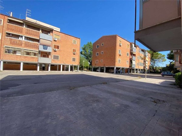 appartamento in vendita a Taranto in zona Tre Carrare-Battisti