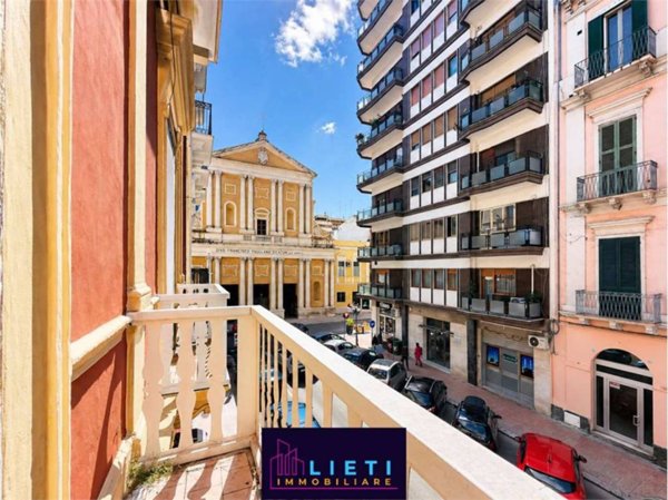 appartamento in vendita a Taranto in zona Borgo