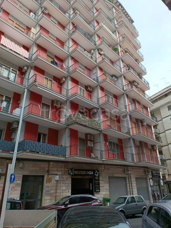 appartamento in vendita a Taranto in zona Tre Carrare-Battisti