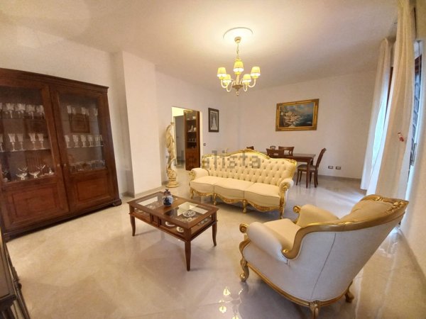 appartamento in vendita a Taranto in zona Italia-Montegranaro