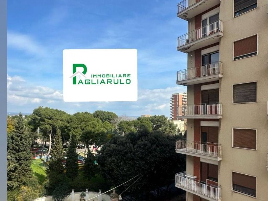 appartamento in vendita a Taranto in zona Borgo Antico