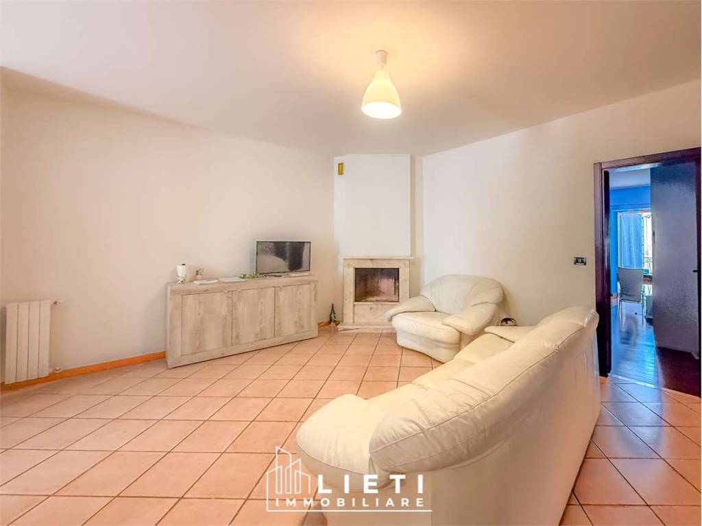 appartamento in vendita a Taranto in zona Borgo