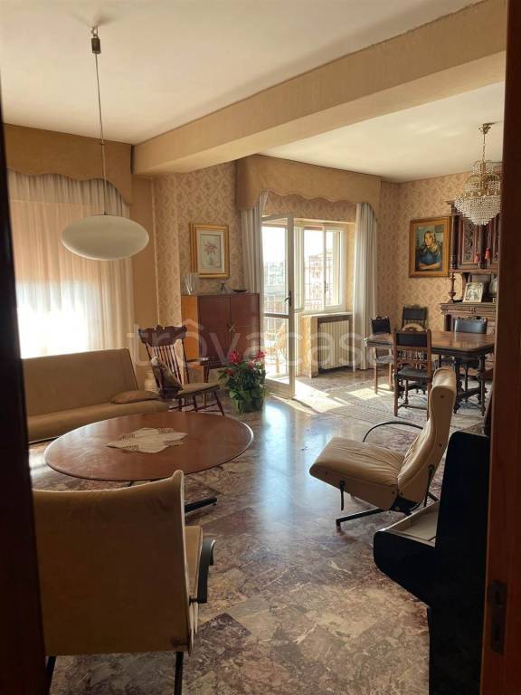 appartamento in vendita a Taranto in zona Italia-Montegranaro