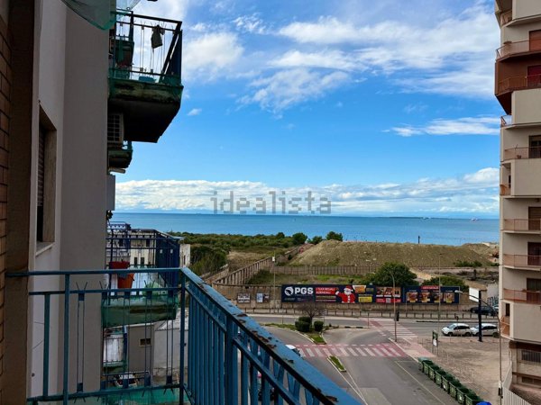 appartamento in vendita a Taranto in zona Italia-Montegranaro