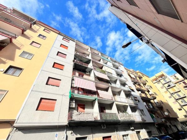 appartamento in vendita a Taranto in zona Tre Carrare-Battisti