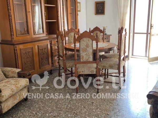 appartamento in vendita a Taranto in zona Tre Carrare-Battisti