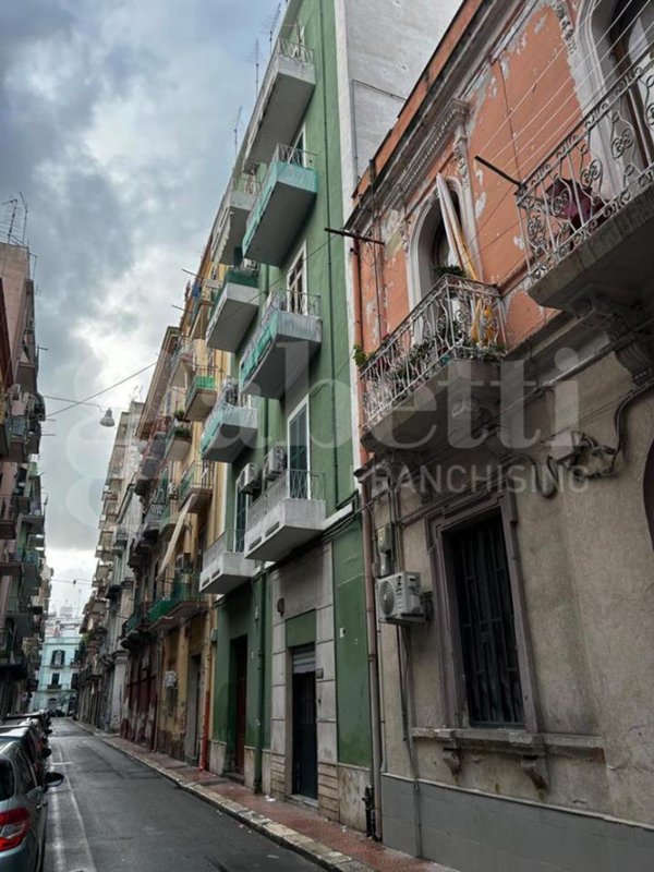 appartamento in vendita a Taranto in zona Tre Carrare-Battisti