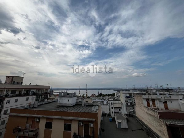 appartamento in vendita a Taranto in zona Tre Carrare-Battisti