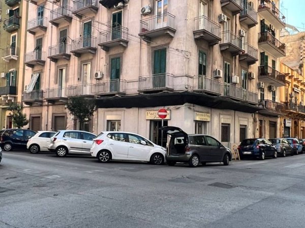 appartamento in vendita a Taranto in zona Tre Carrare-Battisti