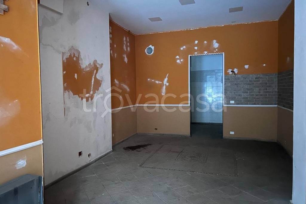 negozio in vendita a Taranto in zona Borgo