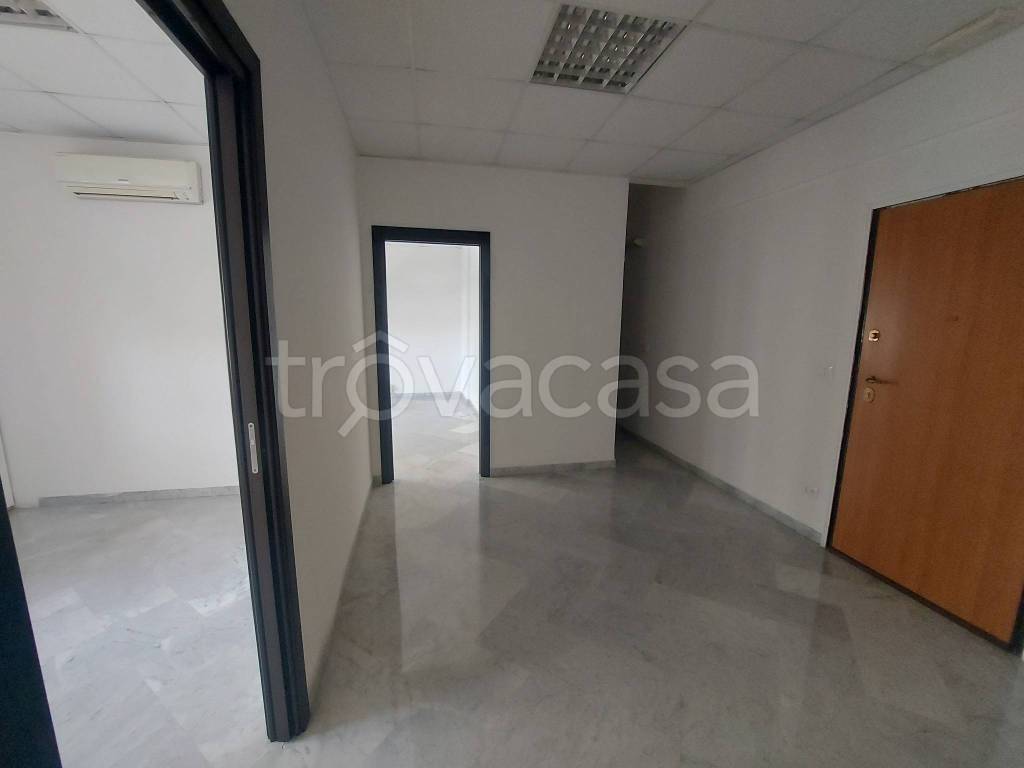 appartamento in vendita a Taranto in zona Tre Carrare-Battisti