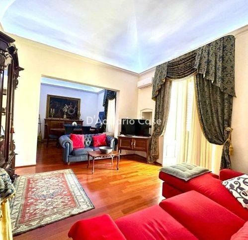 appartamento in vendita a Taranto in zona Borgo