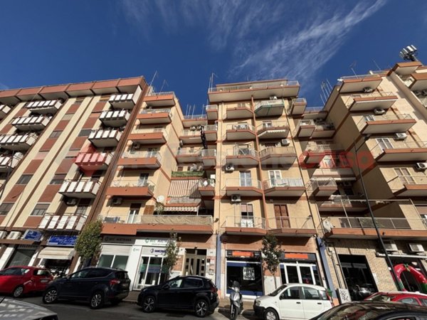 appartamento in vendita a Taranto in zona Tre Carrare-Battisti