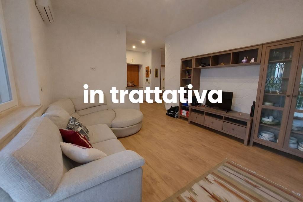 appartamento in vendita a Taranto in zona Tre Carrare-Battisti