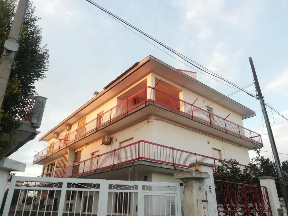 appartamento in vendita a Taranto in zona Talsano