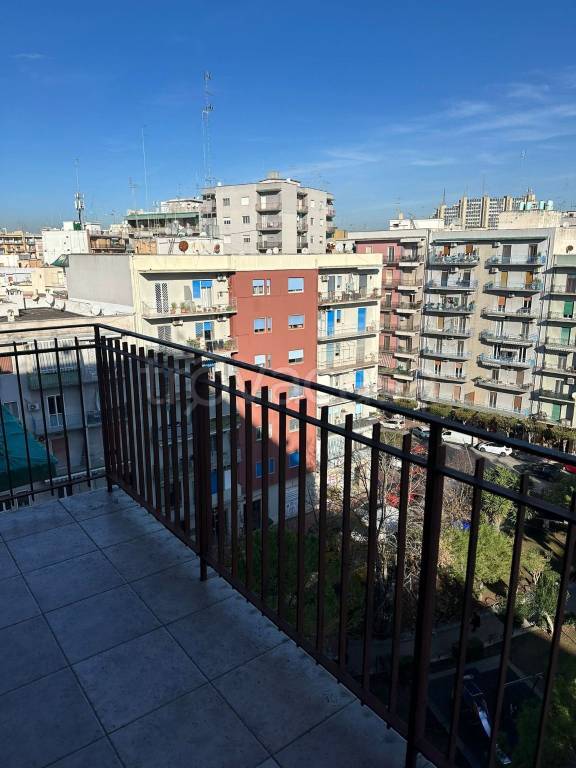 appartamento in vendita a Taranto in zona Italia-Montegranaro