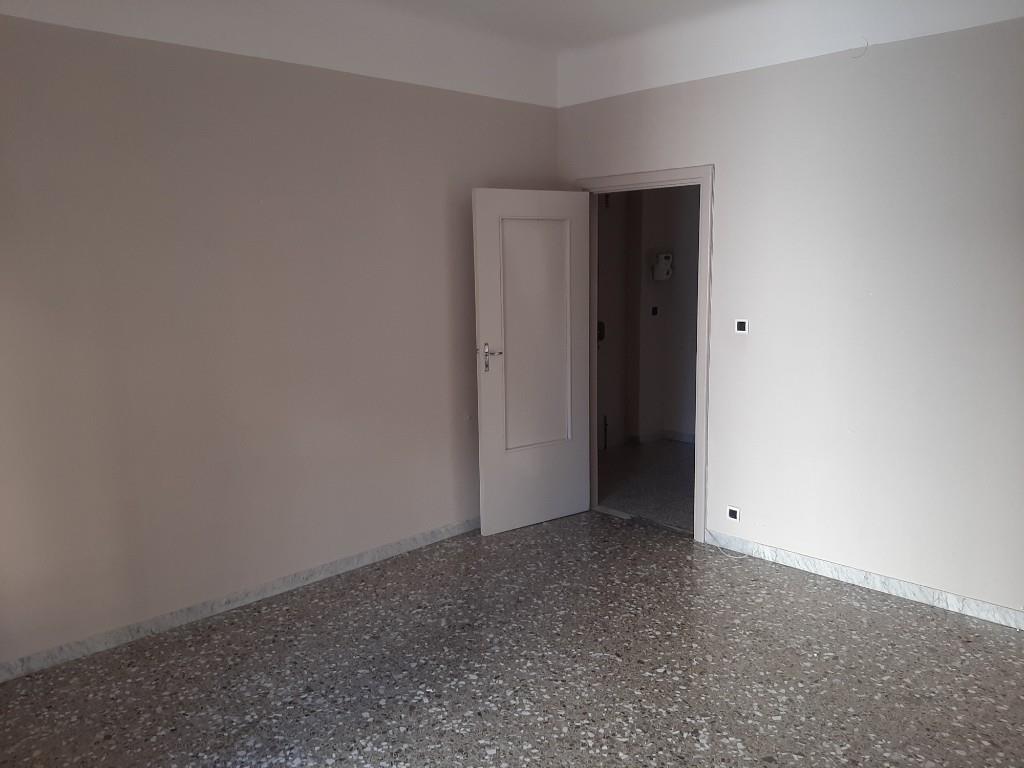 appartamento in vendita a Taranto in zona Italia-Montegranaro