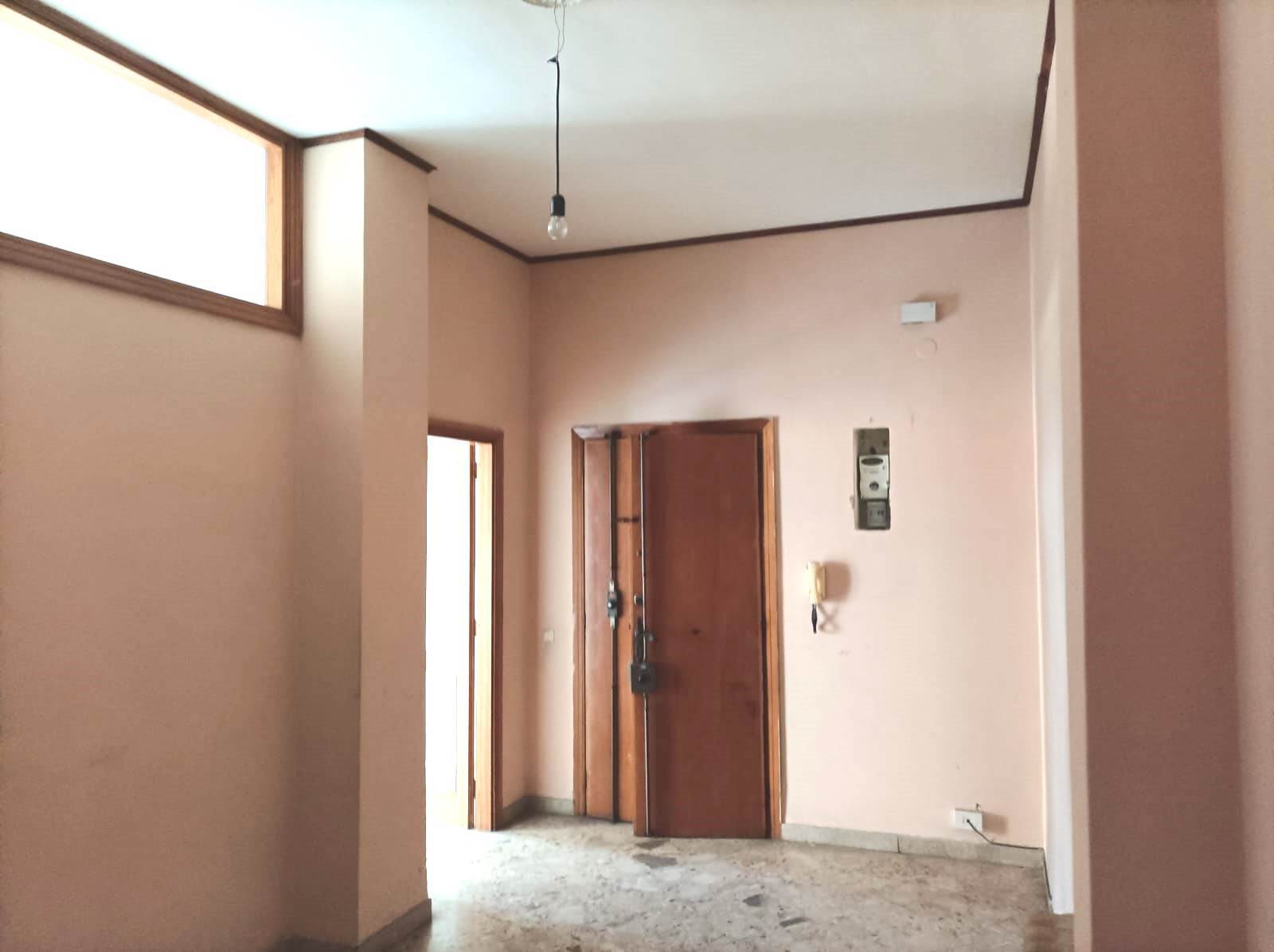 appartamento in vendita a Taranto in zona Borgo