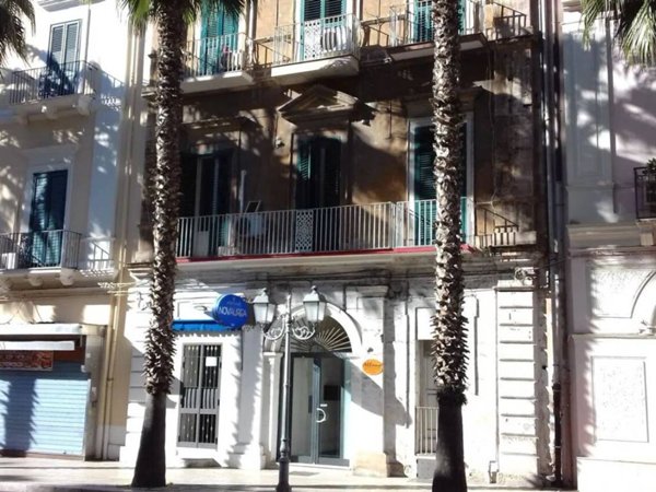 appartamento in vendita a Taranto in zona Borgo Antico