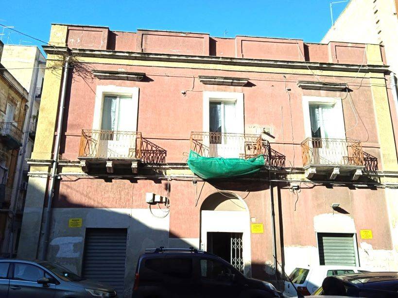 appartamento in vendita a Taranto in zona Italia-Montegranaro