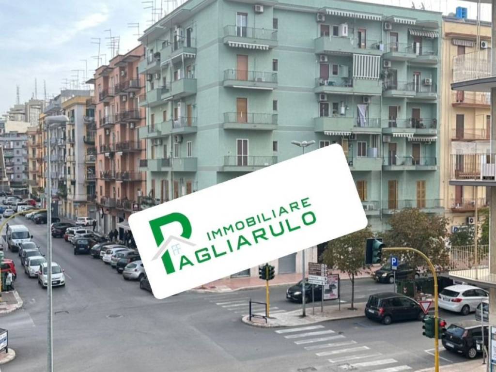 appartamento in vendita a Taranto in zona Tre Carrare-Battisti