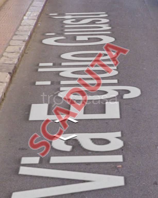 appartamento in vendita a Taranto in zona Tre Carrare-Battisti