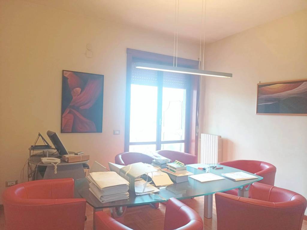 appartamento in vendita a Taranto in zona Italia-Montegranaro