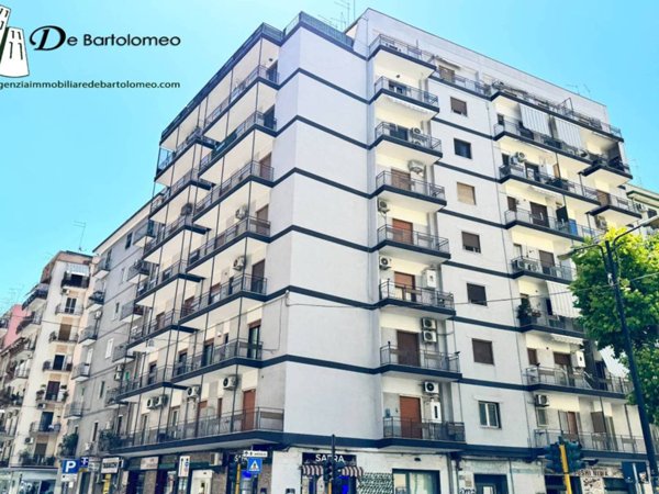 appartamento in vendita a Taranto in zona Tre Carrare-Battisti