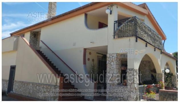 casa indipendente in vendita a Taranto