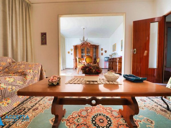 appartamento in vendita a Taranto in zona Italia-Montegranaro