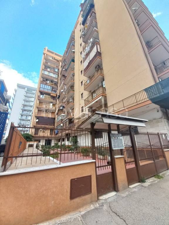 appartamento in vendita a Taranto in zona Italia-Montegranaro