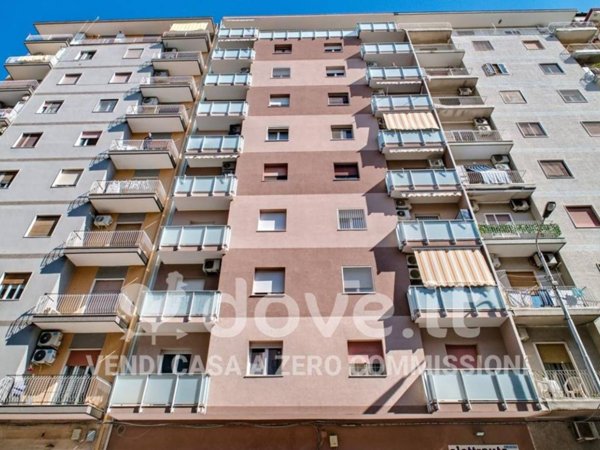 appartamento in vendita a Taranto in zona Tre Carrare-Battisti