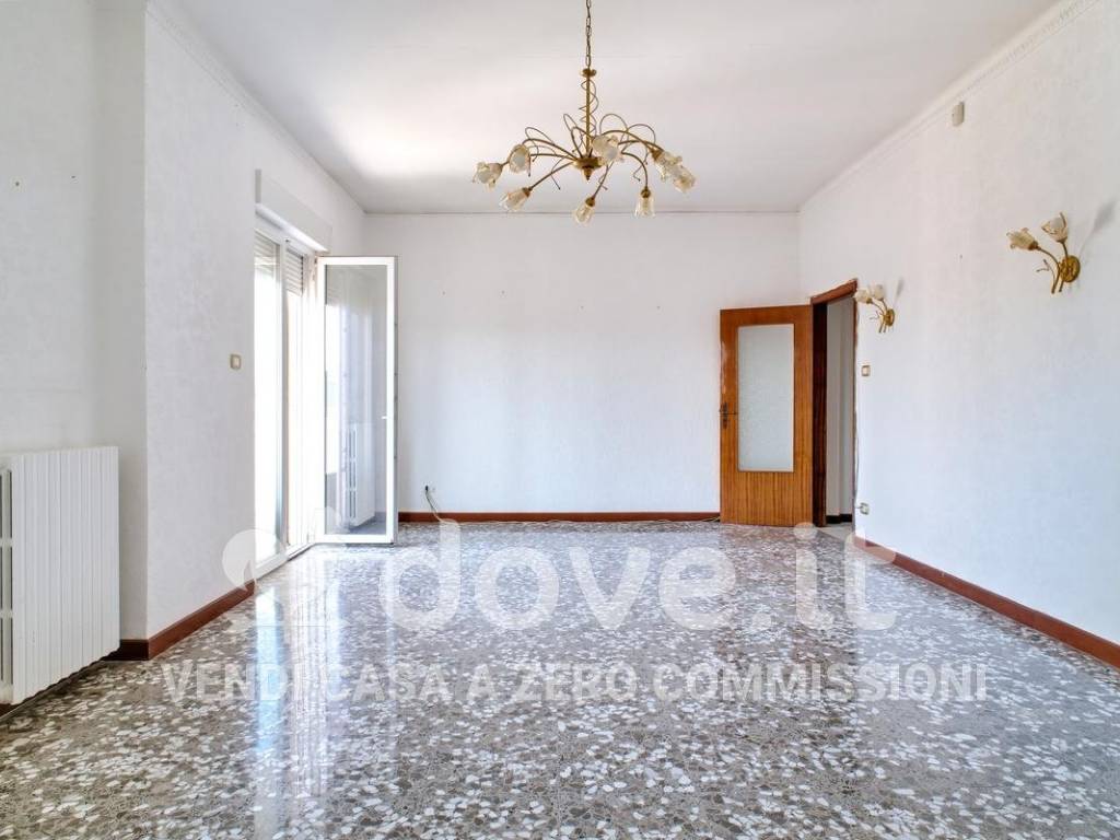 appartamento in vendita a Taranto in zona Italia-Montegranaro