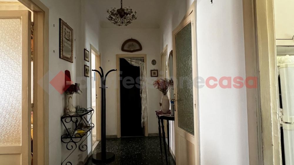 appartamento in vendita a Taranto in zona Tre Carrare-Battisti