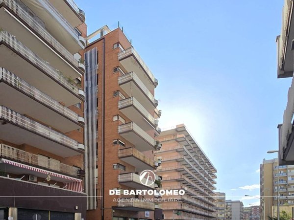 appartamento in vendita a Taranto in zona Tre Carrare-Battisti