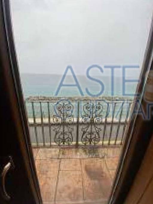 appartamento in vendita a Taranto in zona Borgo Antico