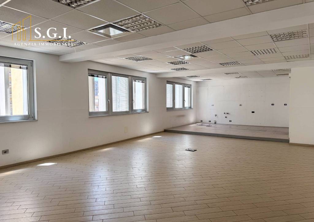 appartamento in vendita a Taranto in zona Tre Carrare-Battisti