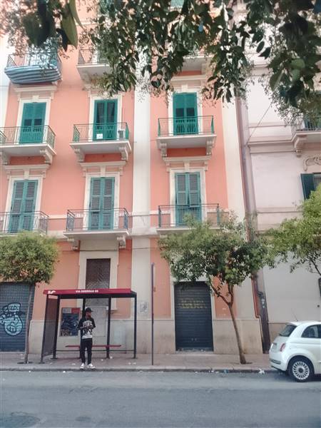 negozio in vendita a Taranto in zona Borgo