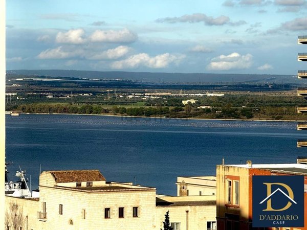 appartamento in vendita a Taranto in zona Borgo